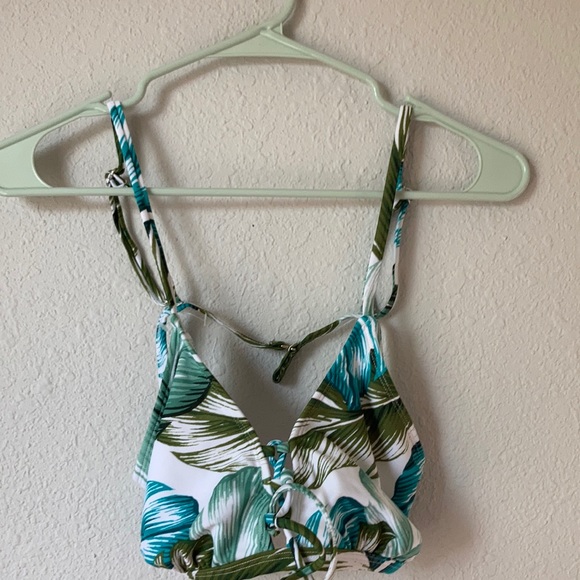 Top - Picture 1 of 2